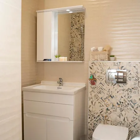 Ivalena クラネヴォ